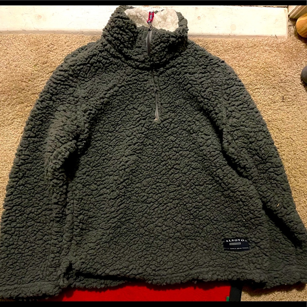 Sherpa Pullover
